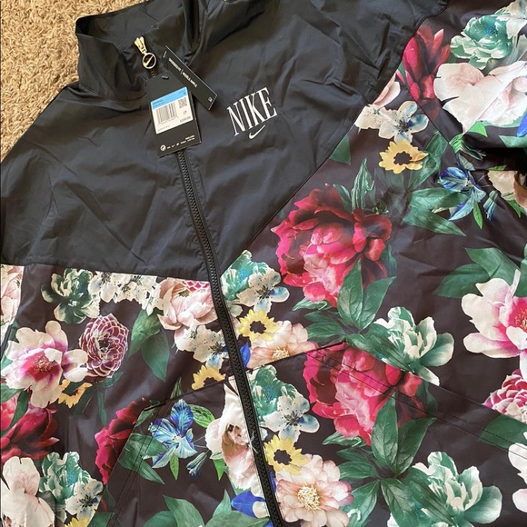 NWT Nike NSW Floral Print Jacket size M Women - Picture 4 of 5
